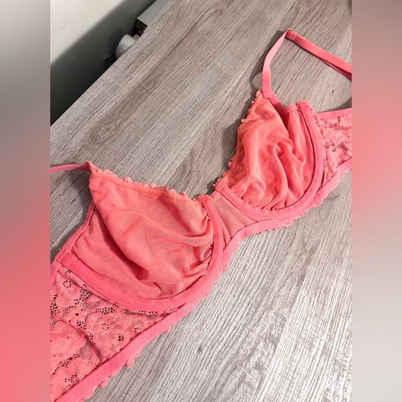 Aerie Full Coverage Lace Underwire Demi Bra, 34C - Picture 4 of 4